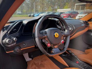 Ferrari 488 Spider — photo 25