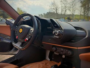 Ferrari 488 Spider — photo 26