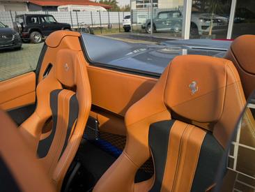 Ferrari 488 Spider — photo 29