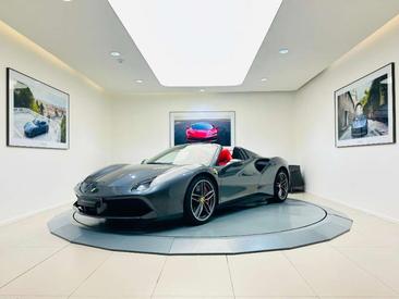 Ferrari 488 — photo 7