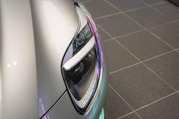 Aston Martin DB12 4.0 V8 — photo 10