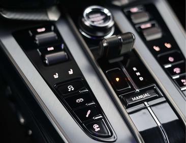 Aston Martin Vanquish Coupé 5.2 V12 Q Epsilon Black — photo 46