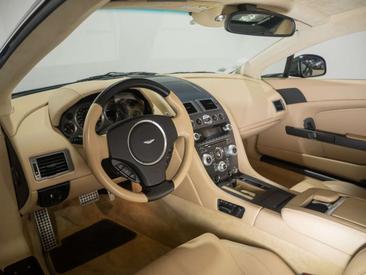 Aston Martin V8 4.7 — photo 21
