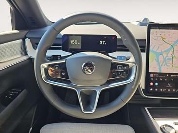 Volvo EX90 Twin Motor — photo 8