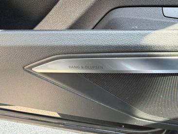 Audi E-tron Advanced 55 — photo 46