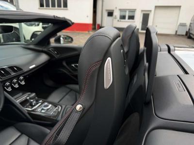 Audi R8 Spyder Performance