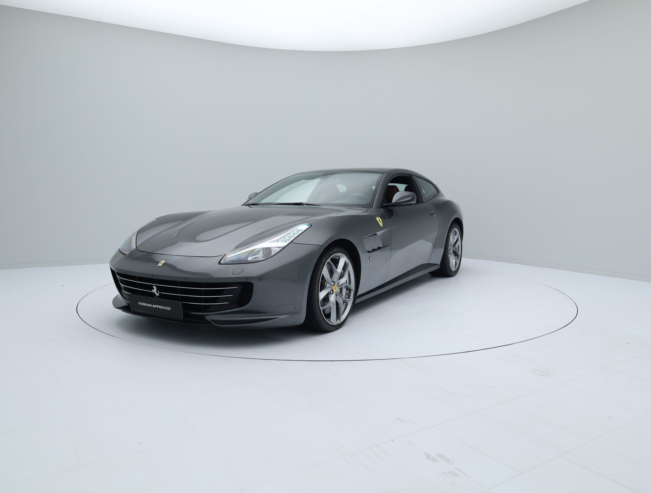 Ferrari GTC4Lusso T - 2017 - Joinsteer - #1