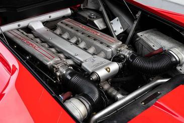Lamborghini Diablo — photo 10