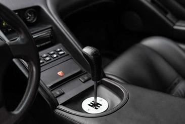 Lamborghini Diablo — photo 16