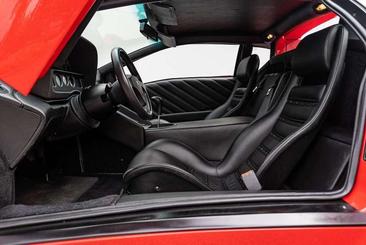 Lamborghini Diablo — photo 26
