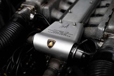 Lamborghini Diablo — photo 33