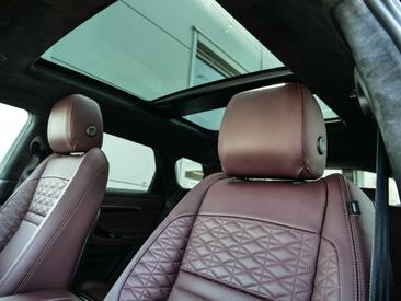 Land Rover Range Rover Evoque P300e Autobiography Hybrid — photo 12