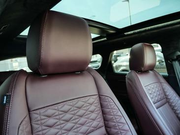 Land Rover Range Rover Evoque P300e Autobiography Hybrid — photo 16