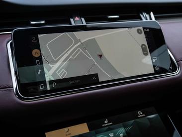 Land Rover Range Rover Evoque P300e Autobiography Hybrid — photo 23