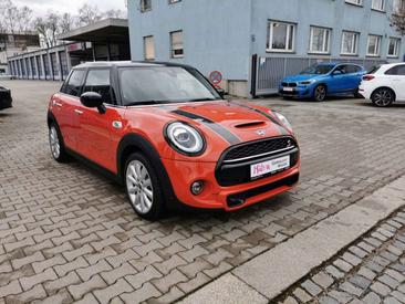 Mini Hatch Cooper S — photo 2