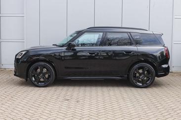 Mini Countryman JCW Cooper E — photo 6