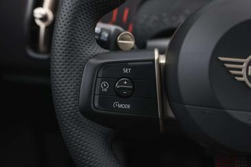 Mini Countryman JCW Cooper E — photo 12