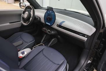 Mini Hatch Favoured Cooper SE — photo 9