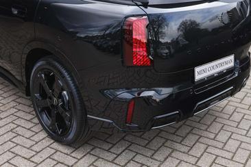 Mini Countryman JCW Cooper E — photo 28