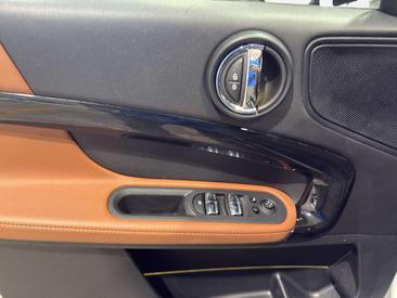 Mini Countryman COOPER S — photo 8