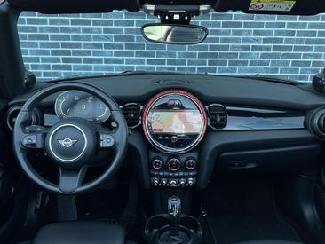 Mini Cabrio Rockingham GT Cooper — photo 3