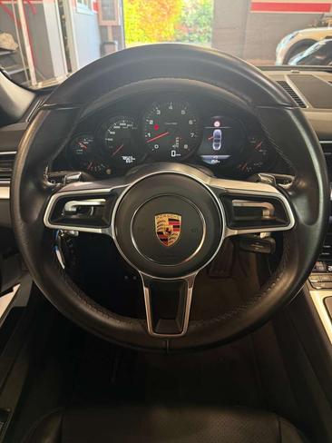 Porsche 991 I Targa 4 — photo 16