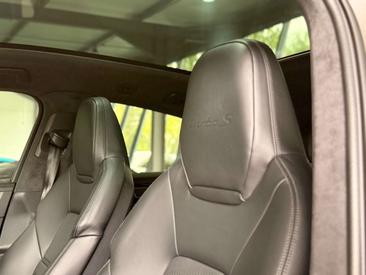 Porsche Cayenne III Turbo S — photo 36