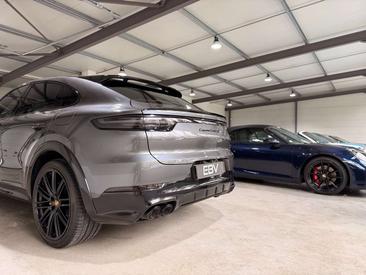 Porsche Cayenne III Turbo S — photo 47