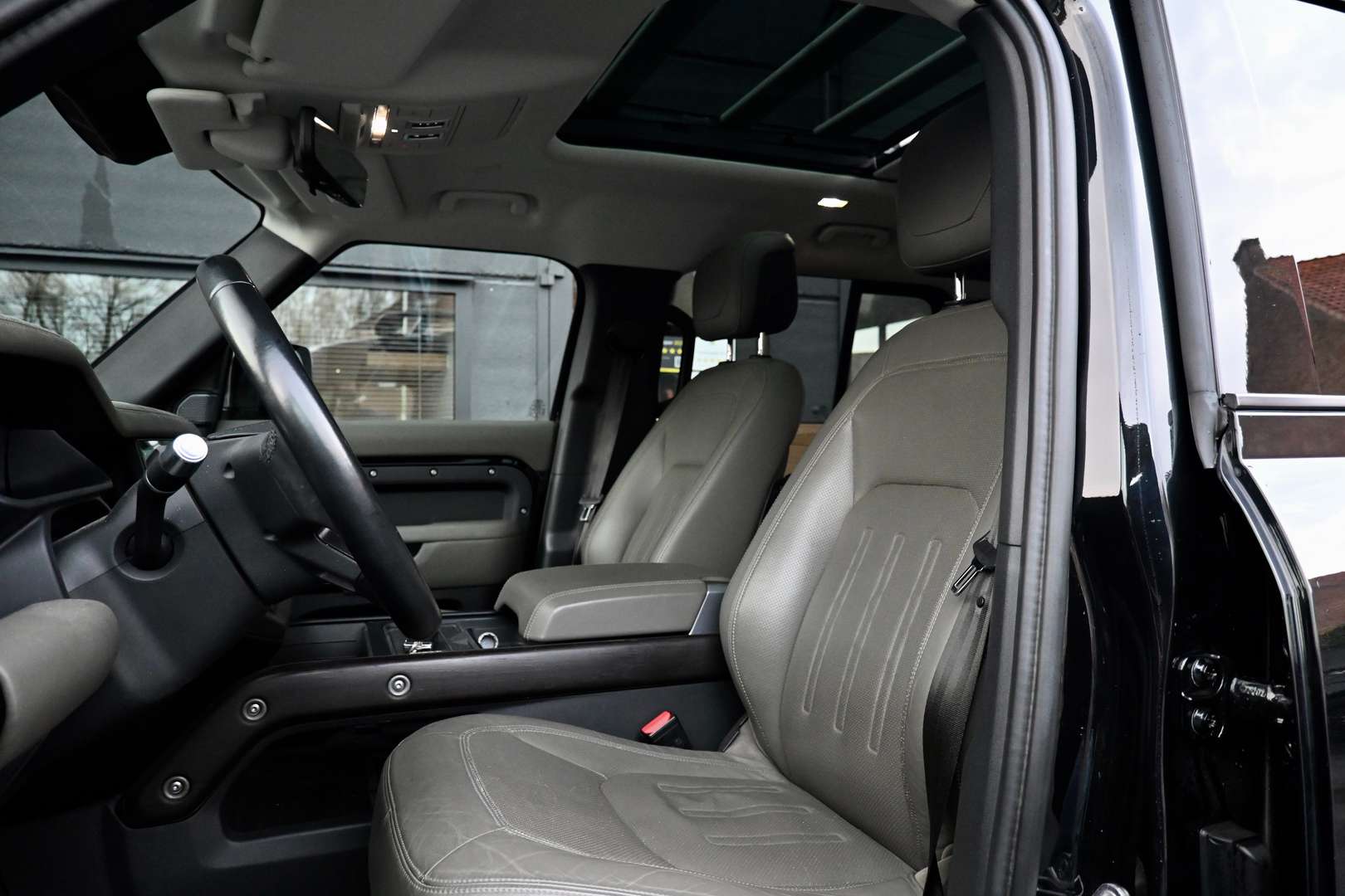 Land Rover Defender P400 Offroadpack - 2021 - Joinsteer - #14