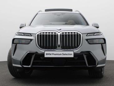 BMW X7 M Sport — photo 3