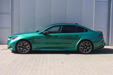 BMW M5 — photo 6