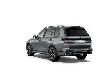 BMW X7 M Sport — photo 25