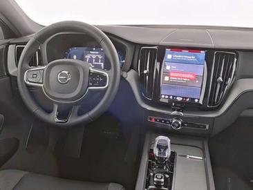 Volvo XC60 T8 — photo 6