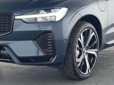Volvo XC60 T8 — photo 12