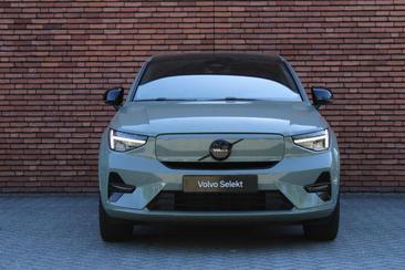 Volvo C40 Recharge PLUS — photo 15