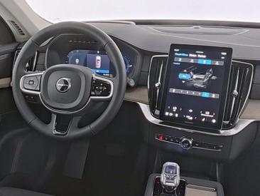 Volvo XC90 T8 Plus — photo 6