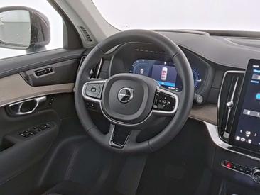 Volvo XC90 T8 Plus — photo 7