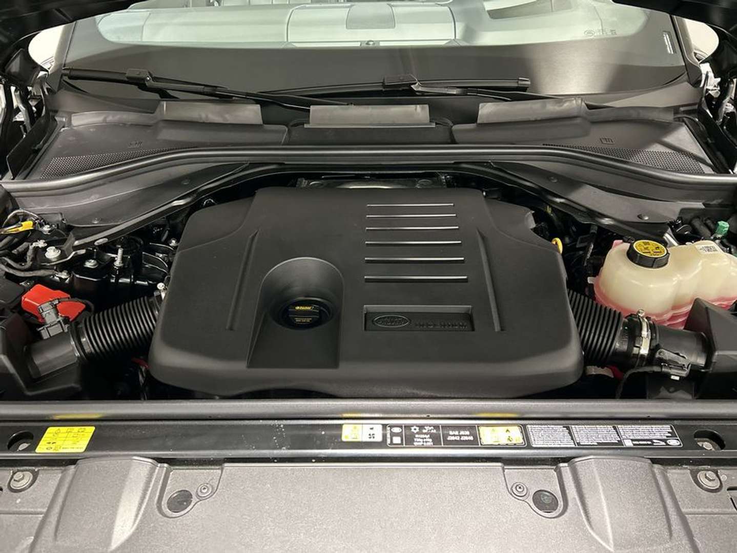 Land Rover Range Rover P460e HSE - 2025 - Joinsteer - #9