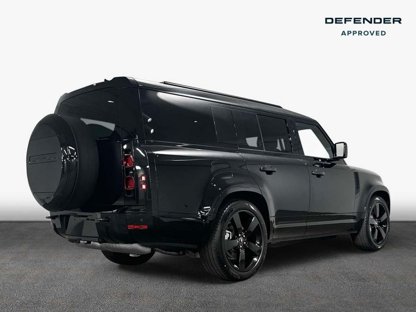 Land Rover Defender 130 D300 X-Dynamic HSE - 2025 - Joinsteer - #2