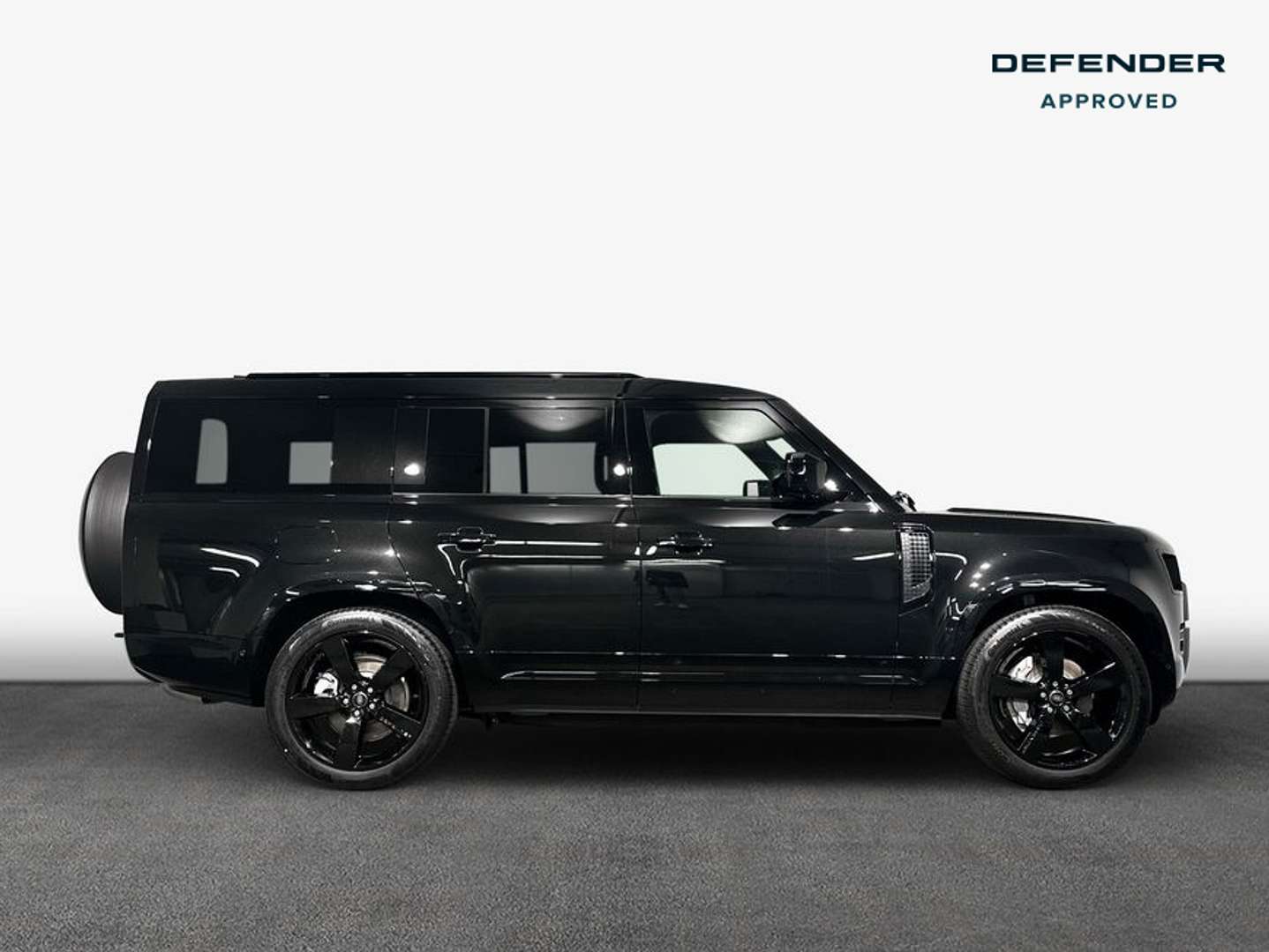 Land Rover Defender 130 D300 X-Dynamic HSE - 2025 - Joinsteer - #4