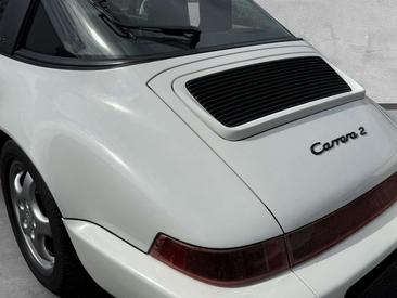 Porsche 964 Carrera 2 — photo 23