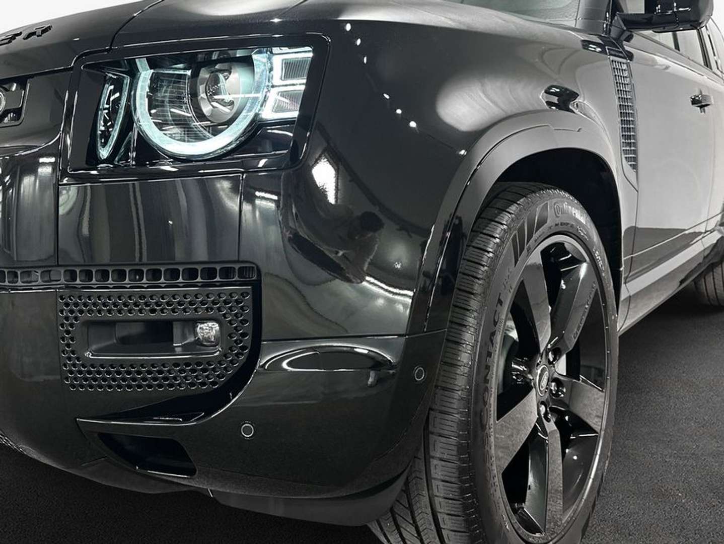 Land Rover Defender 130 D300 X-Dynamic HSE - 2025 - Joinsteer - #11