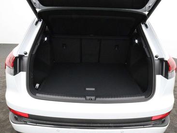 Audi Q4 E-tron S Line 45 — photo 8