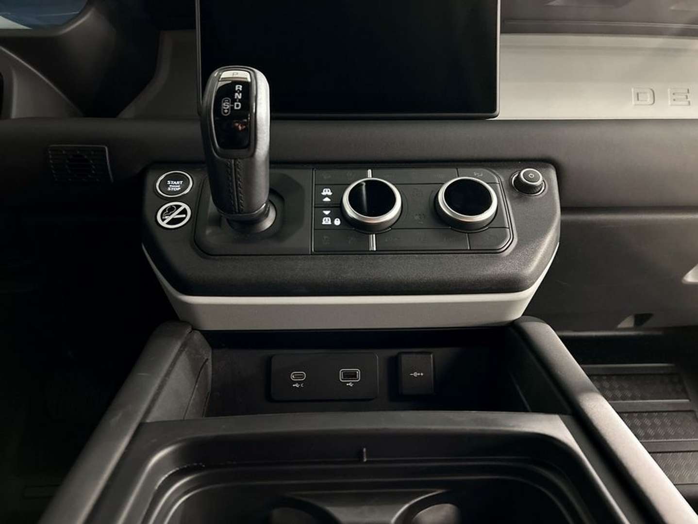 Land Rover Defender 110 D300 X-Dynamic SE - 2024 - Joinsteer - #13