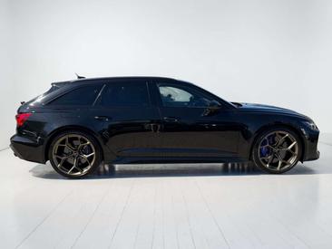 Audi RS6 Avant Performance — photo 8