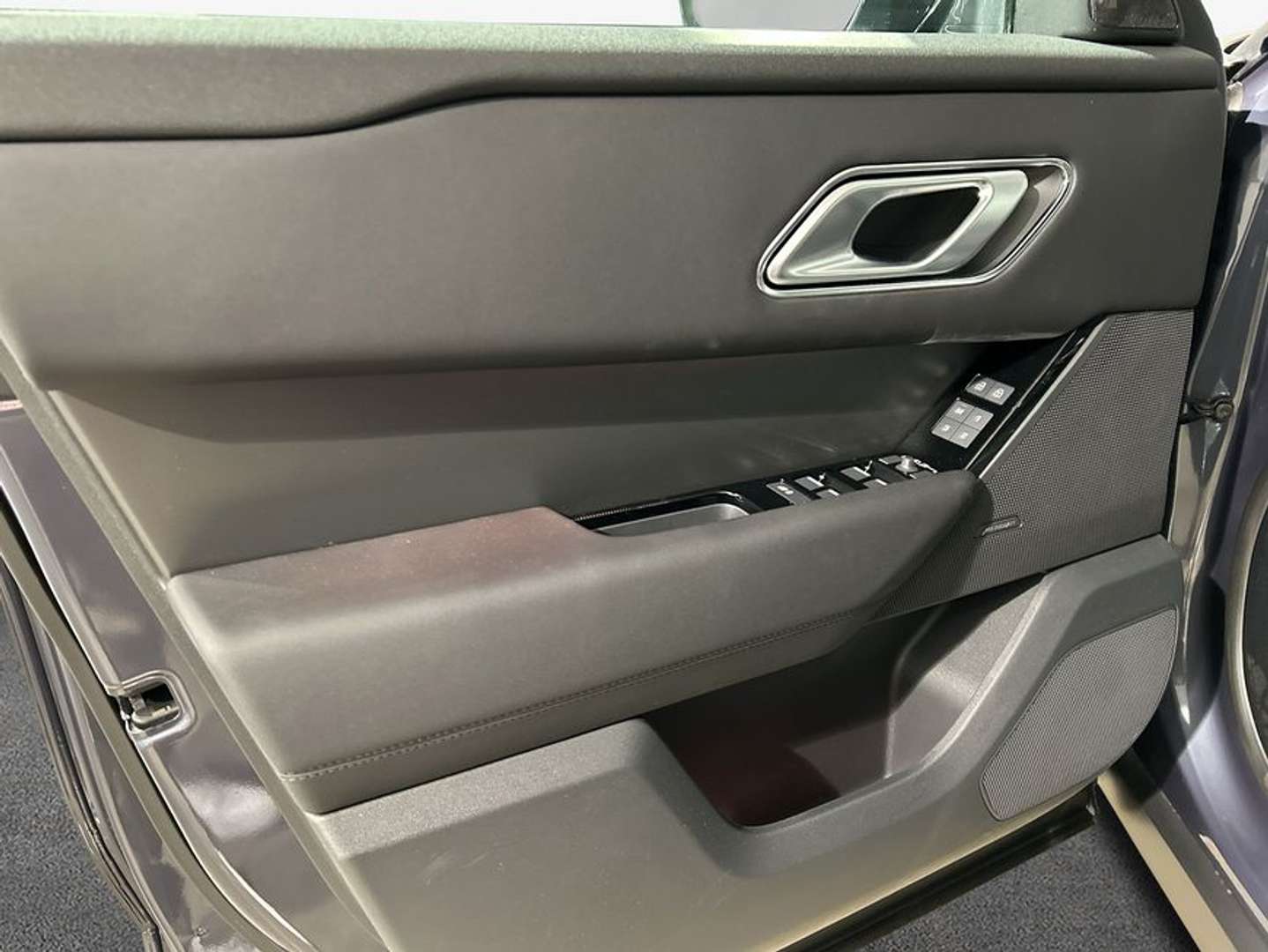 Land Rover Range Rover Velar P400e S - 2025 - Joinsteer - #12