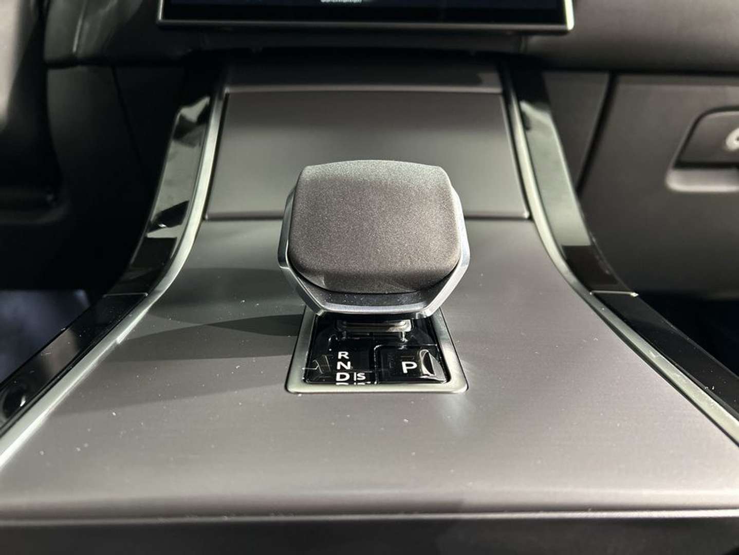 Land Rover Range Rover Velar P400e S - 2025 - Joinsteer - #13