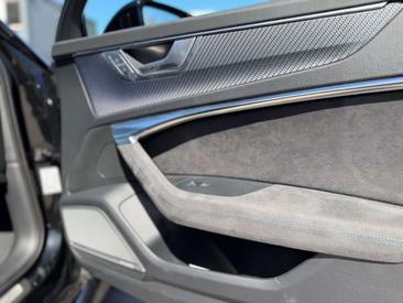 Audi RS6 Avant Performance — photo 20
