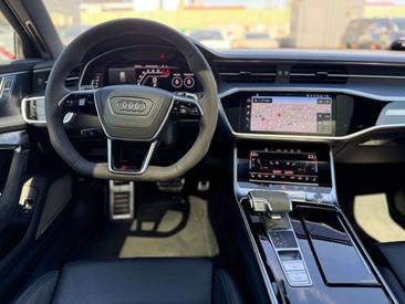 Audi RS6 Avant Performance — photo 24