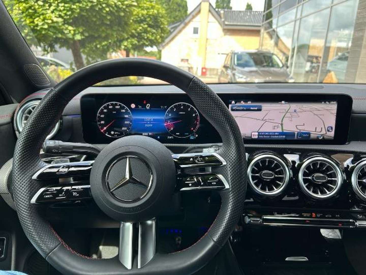 Mercedes CLA 180 AMG Line - 2024 - Joinsteer - #3